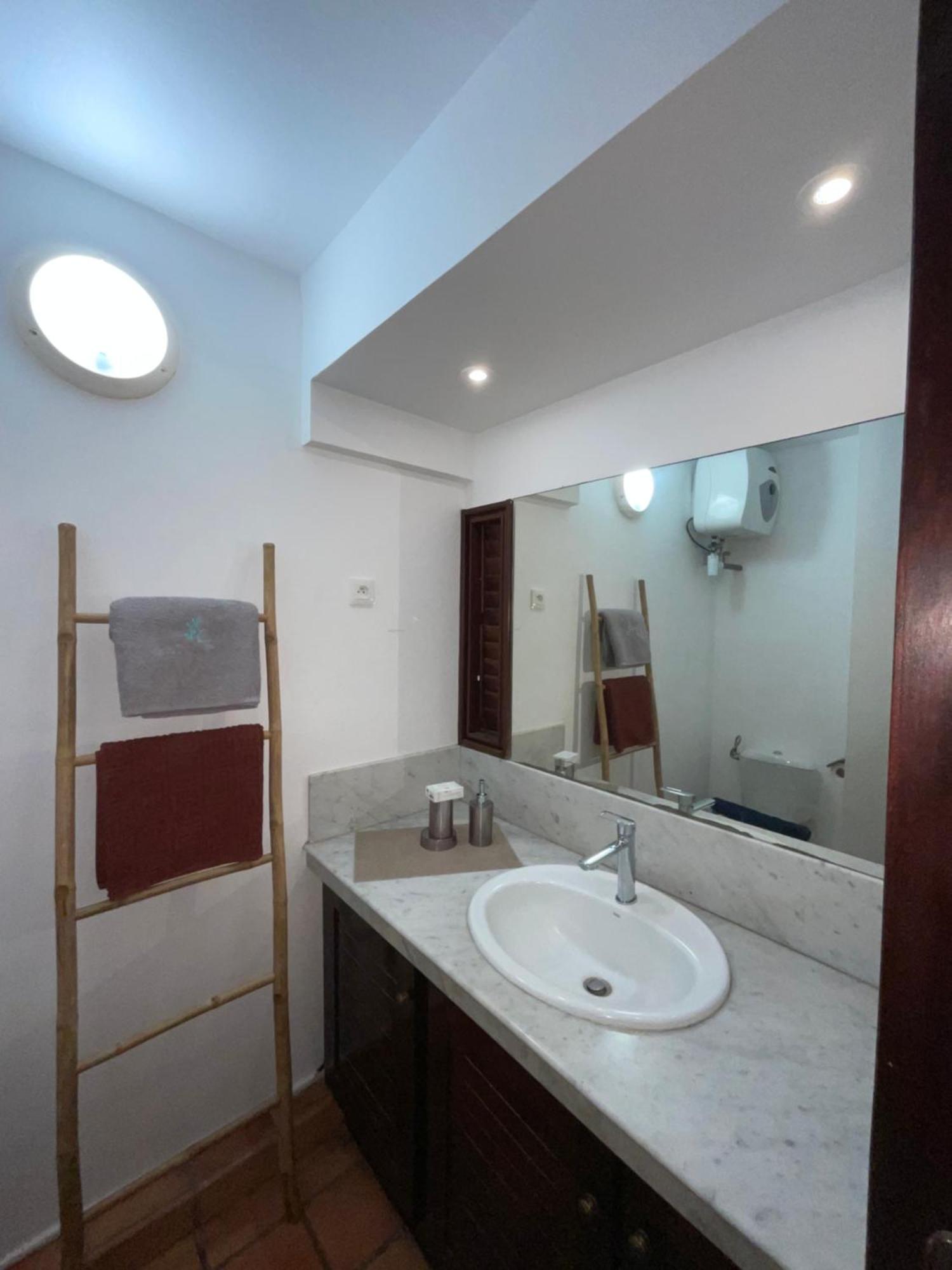 Ananas Premium - Sejour Detente T2 Vue Mer Avec Balcon Prive A Tartane Trinite  Exterior foto