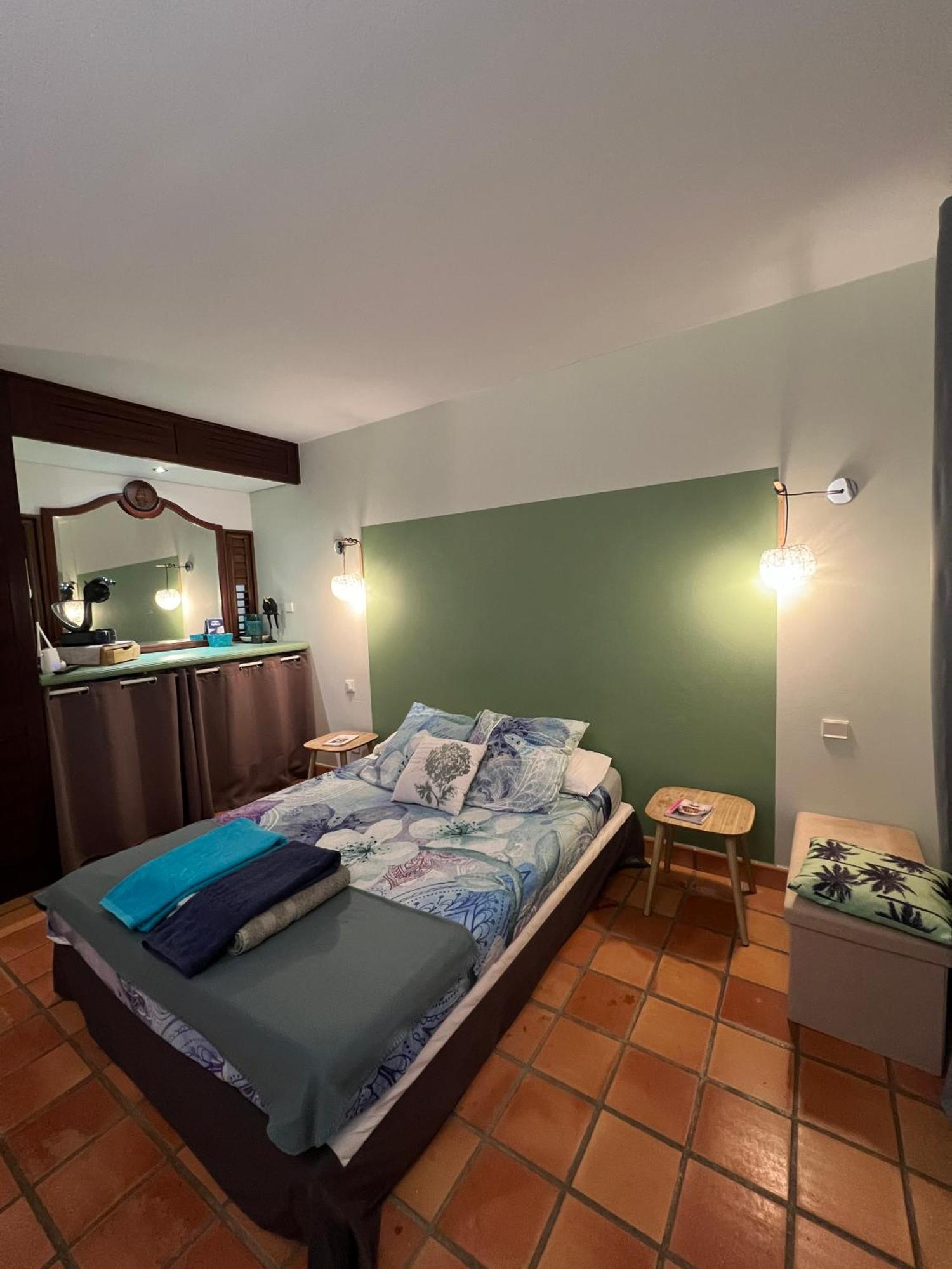 Ananas Premium - Sejour Detente T2 Vue Mer Avec Balcon Prive A Tartane Trinite  Exterior foto